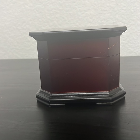 Thomas Kinkade Music Box - Picture 3 of 9